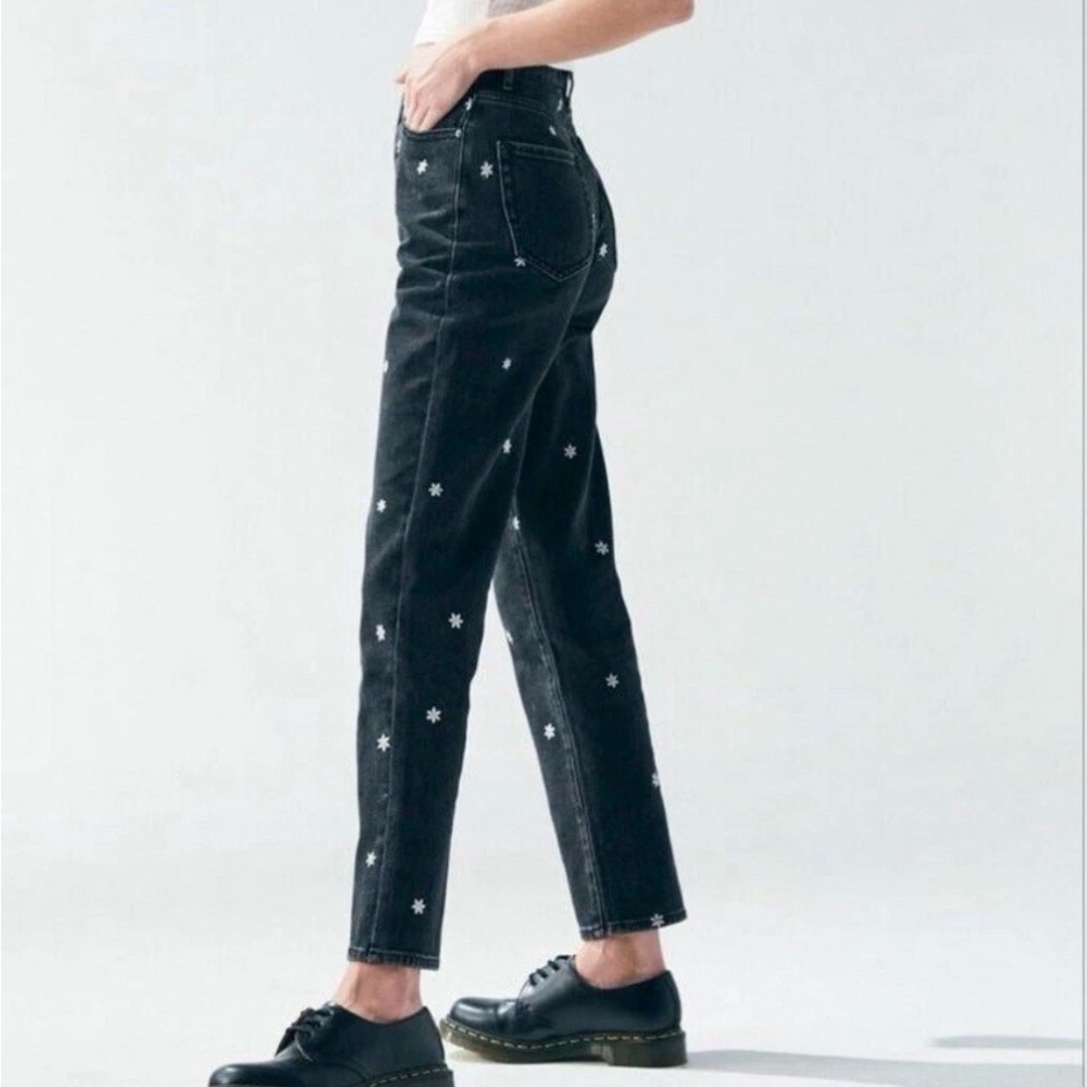 Pacsun High Rise Straight Black Denim White Daisy Floral Embroidered Jeans 26